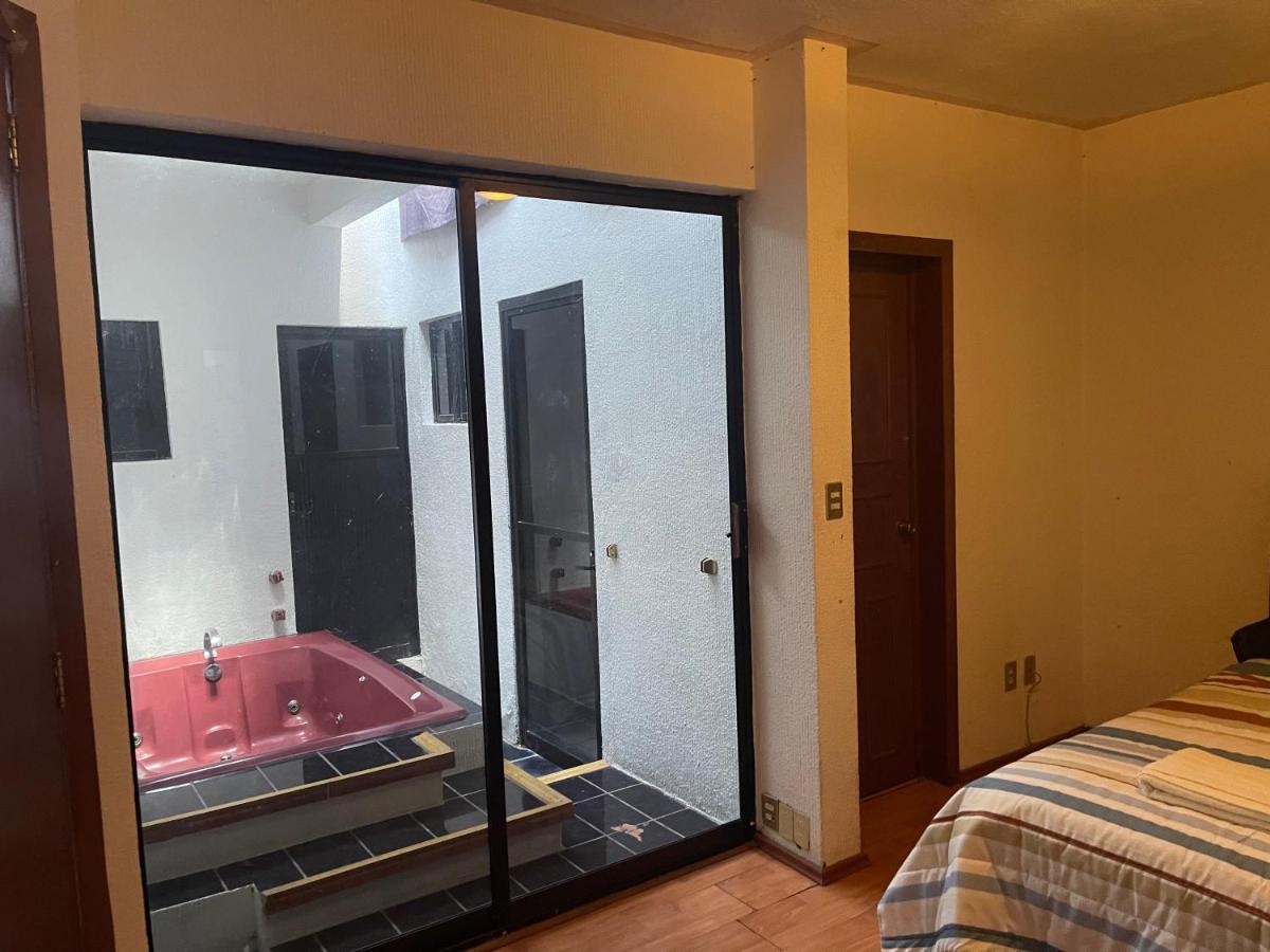 Comoda Habitacion A 10 Min Del Centro Historico De Керетаро Екстер'єр фото